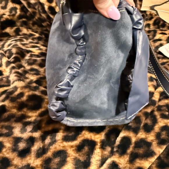 Chloe Edith Medium Suede Day Satchel, Navy Blue, Great Used Condition - Picture 5 of 16